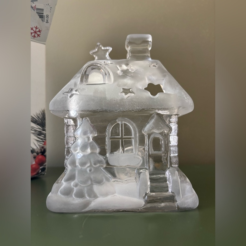 Mikasa Winters Cottage Frosted Crystal Tea Light Candleholder Christmas